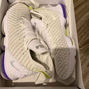 Nike Lebron XVI White and Hyper Grape Sneakers